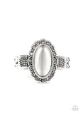 Fabulously Flawless White ✧ Ring Ring