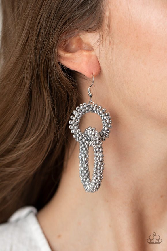 Luck BEAD a Lady Silver ✧ Seed Bead Earrings Earrings