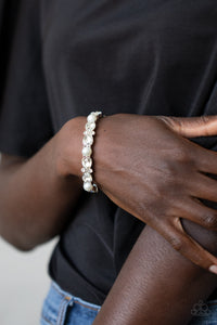 Bracelet Stretchy,White,Frosted Finery White  ✧ Bracelet