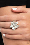 Hibiscus Holiday White ✧ Ring Ring