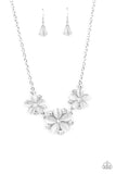 Effortlessly Efflorescent White ✨ Necklace Short