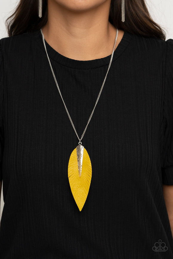 Quill Quest Yellow ✨ Necklace Long