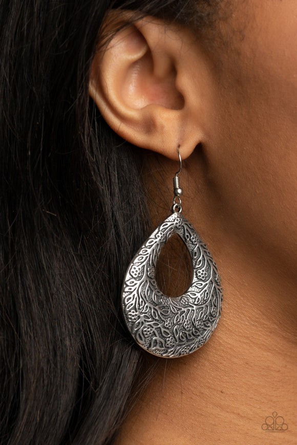 Flirtatiously Flourishing Silver ✧ Earrings Earrings