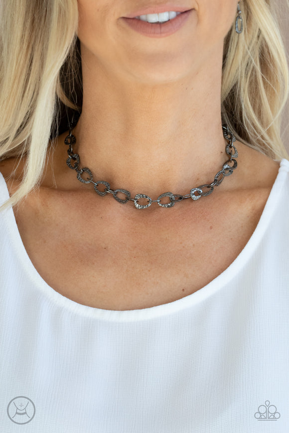 Urban Safari Black ✧ Choker Necklace Choker Necklace
