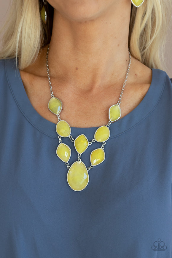 Opulently Oracle Yellow ✨ Necklace Short