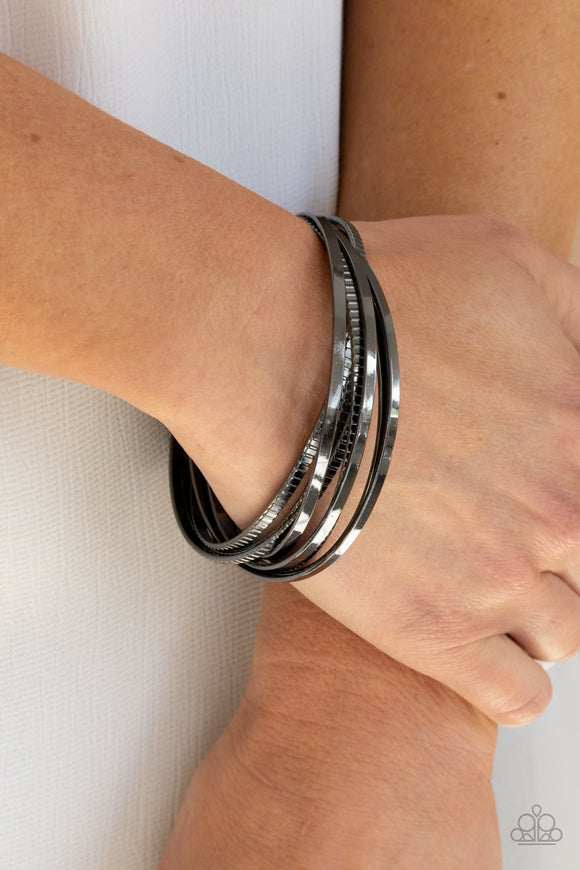Trending in Tread Black ✧ Bracelet Bracelet