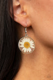 Forever Florals White ✧ Earrings Earrings