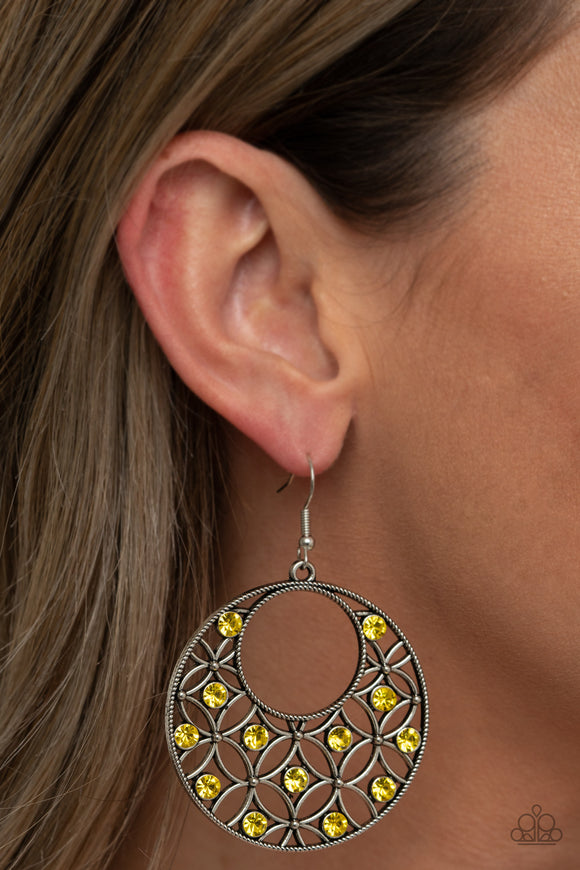 Garden Garnish Yellow ✧ Earrings Earrings