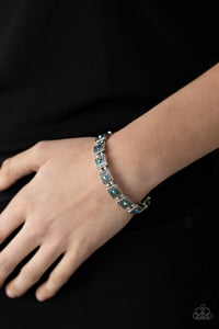 Blue,Bracelet Stretchy,Iridescent,Cosmic Conquest Blue ✧ Bracelet