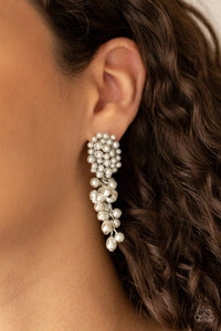 Earrings Post,White,Fabulously Flattering White ✧ Post Earrings
