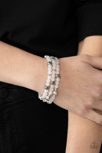 Bracelet Stretchy,White,Here to STAYCATION White  ✧ Bracelet