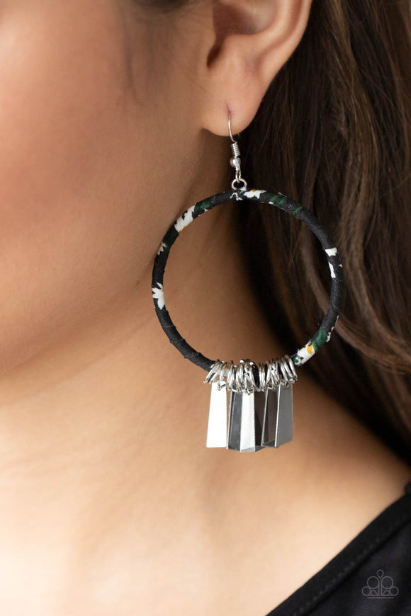 Garden Chimes Black ✧ Earrings Earrings