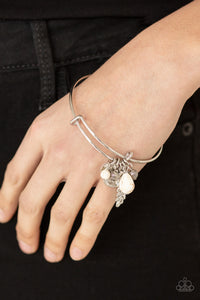 Bracelet Bangle,White,Root and RANCH White ✧ Bracelet