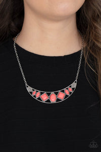 Necklace Short,Pink,Emblazoned Era Pink ✨ Necklace