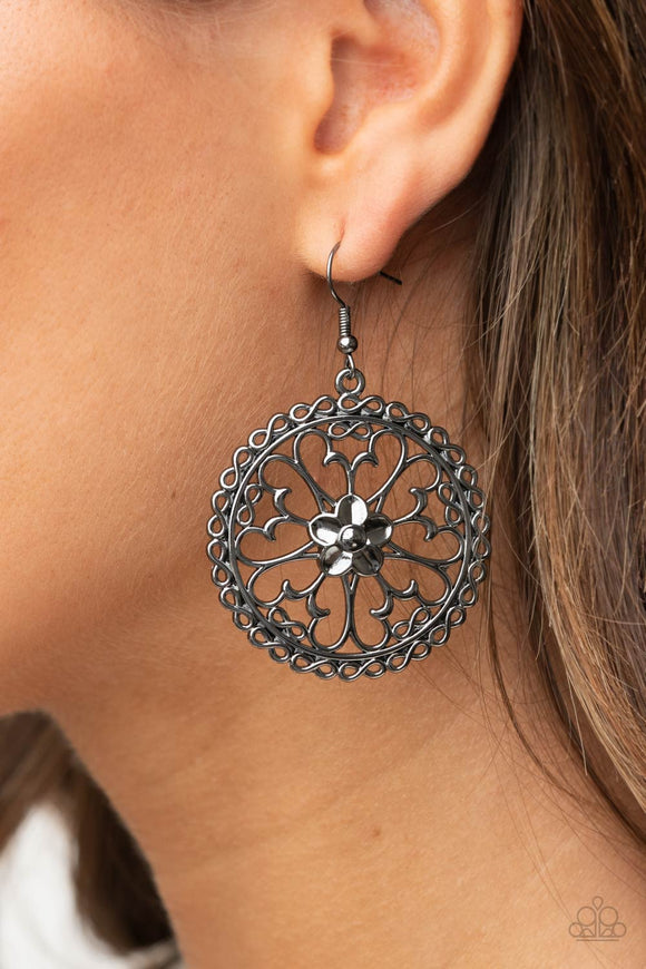 Floral Fortunes Black ✧ Earrings Earrings