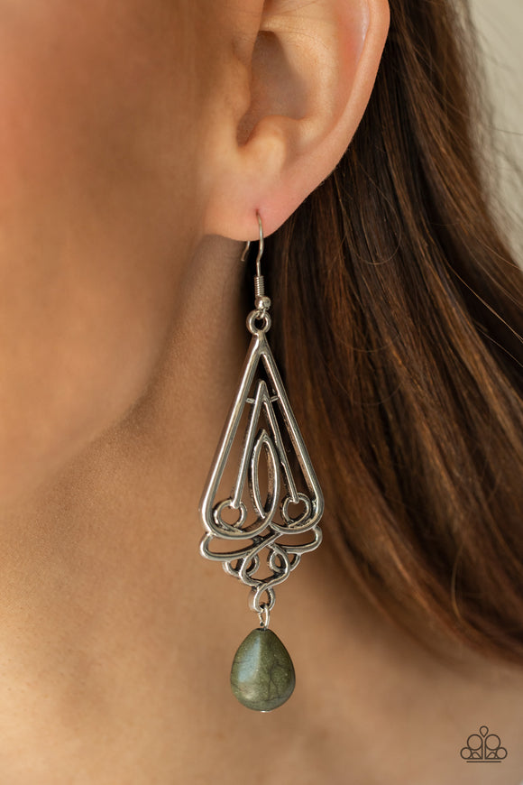 Transcendent Trendsetter Green ✧ Earrings Earrings