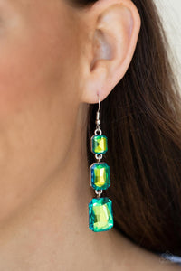 Earrings Fish Hook,Green,UV Shimmer,Cosmic Red Carpet Green ✧ Earrings