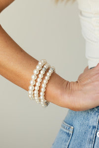 Bracelet Stretchy,White,Here Comes The Heiress White  ✧ Bracelet