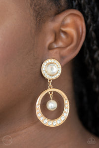 Earrings Clip-On,Gold,Regal Revel Gold ✧ Clip-On Earrings