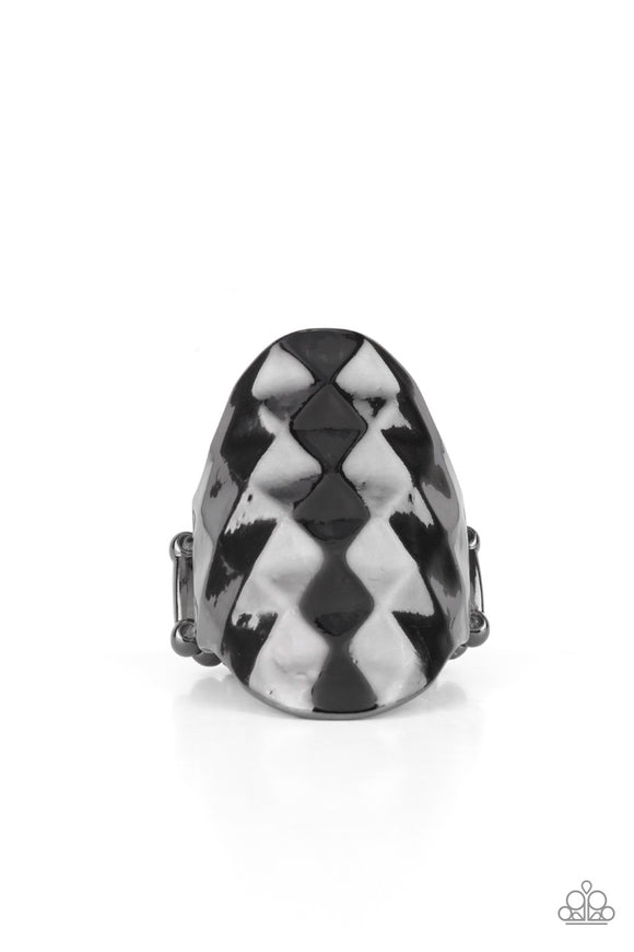 Ferociously Faceted Black ✧ Ring Ring