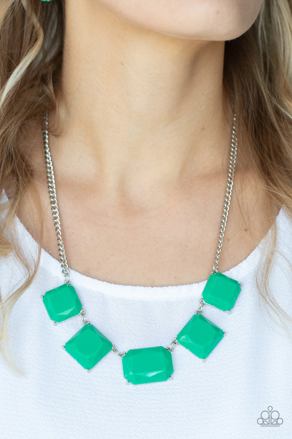 Instant Mood Booster Green ✨ Necklace Short