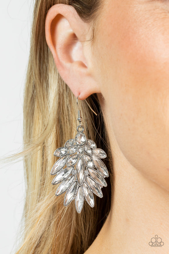 COSMIC-politan White ✧ Earrings Earrings