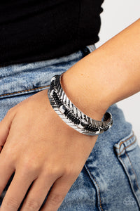 Black,Bracelet Cuff,Bracelet Seed Bead,Silver,Sonoran Scene Black ✧ Bracelet