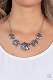 Keep Guard Black ✧ Necklace Short