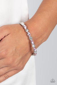 Bracelet Hinged,Light Pink,Pink,White,Petitely Powerhouse Pink ✧ Hinged Bracelet