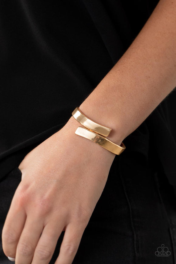 Dare to Flare Gold ✧ Hinged Bracelet