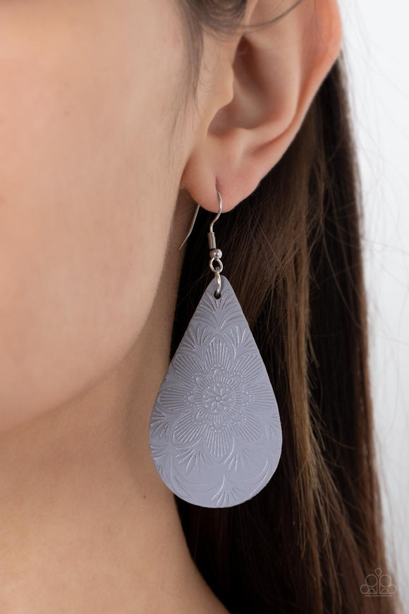 Subtropical Seasons Silver ✧ Leather Earrings Earrings