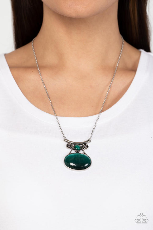 One DAYDREAM At A Time Green ✧ Cat's Eye Necklace Short