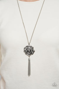 Necklace Long,Silver,Rosy Redux Silver ✧ Necklace