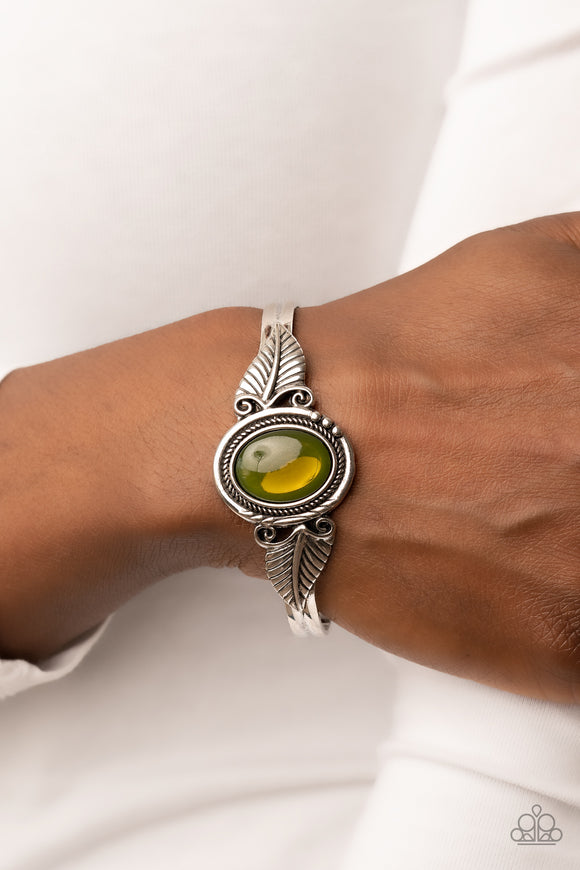 Serendipitous Sojourn Green ✧ Cuff Bracelet