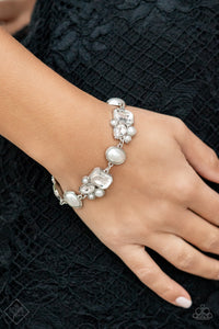 Bracelet Clasp,Fiercely 5th Avenue,White,Best in SHOWSTOPPING White ✧ Bracelet