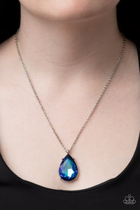 Blue,Iridescent,Necklace Short,Illustrious Icon Blue ✧ Iridescent Necklace