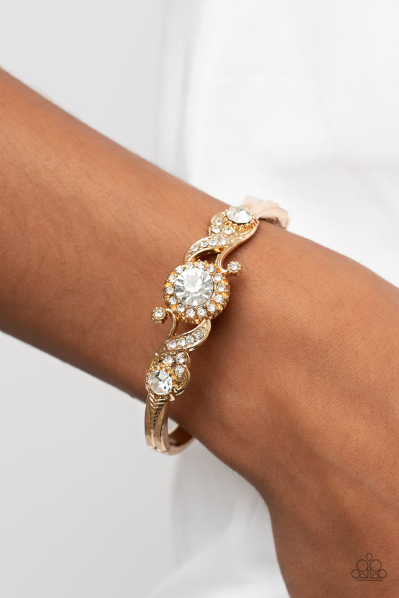 Expert Elegance Gold ✧ Hinged Bracelet