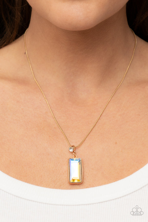 Cosmic Curator Gold ✧ Iridescent Necklace Short