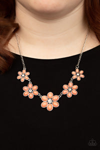 Necklace Short,Orange,Prairie Party Orange ✧ Necklace