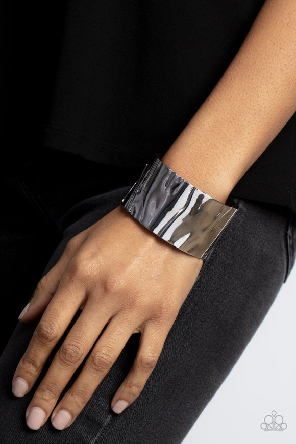 Modern Metallurgy Black ✧ Cuff Bracelet