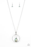 Swinging Shimmer Green ✧ Iridescent Necklace