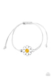 DAISY Little Thing White ✧ Smile Bracelet