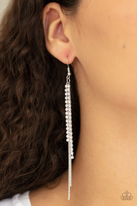 Earrings Fish Hook,White,REIGN Check White ✧ Earrings