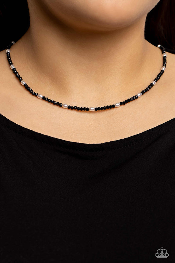 Beaded Blitz Black ✧ Seed Bead Necklace