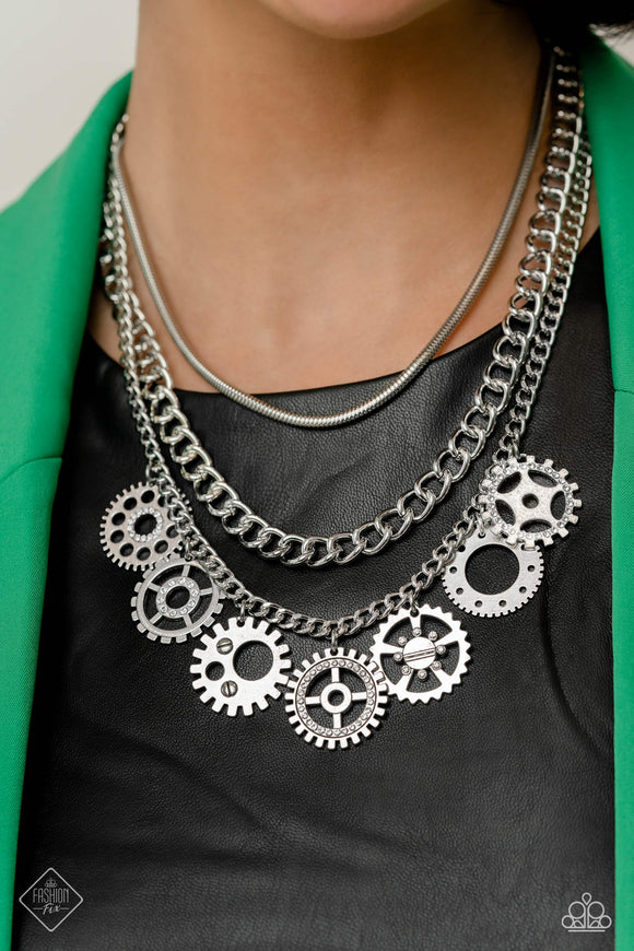 Running Out of STEAMPUNK White ✧ Necklace