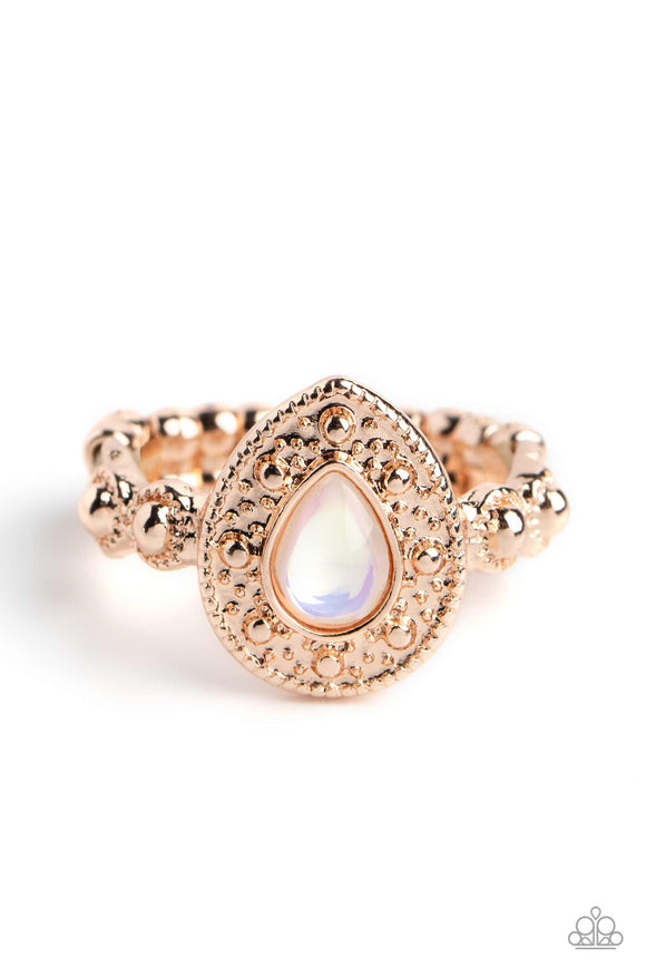 Opera Showcase Rose Gold ✧ Opalescent Iridescent Ring