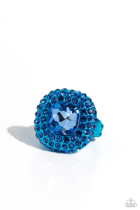 Glistening Grit Blue ✧ Ring
