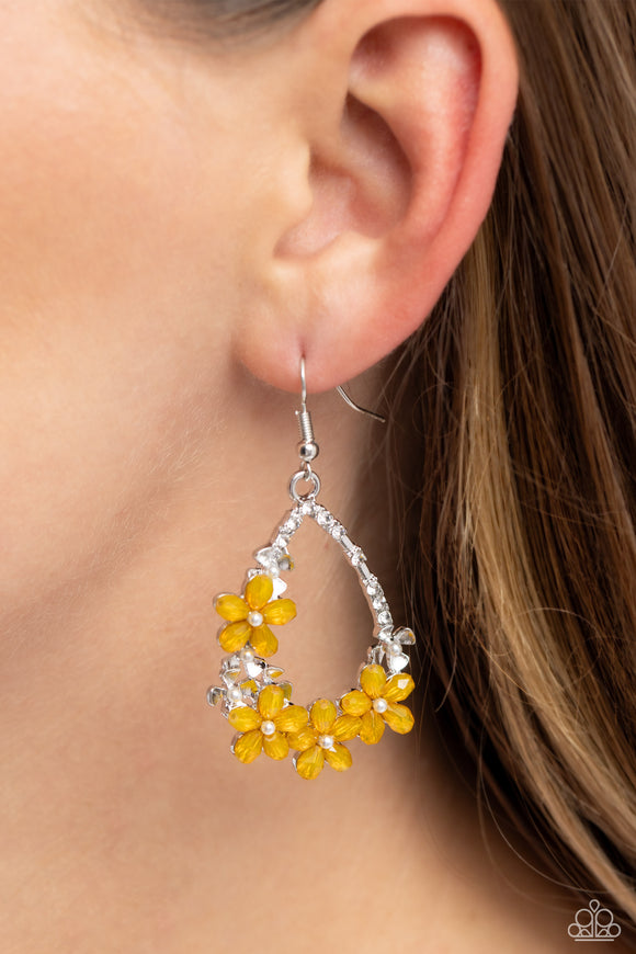 Boisterous Blooms Yellow ✧ Earrings