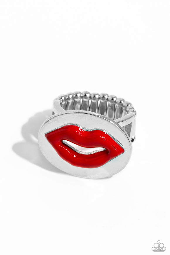 Lip Labor Red ✧ Ring
