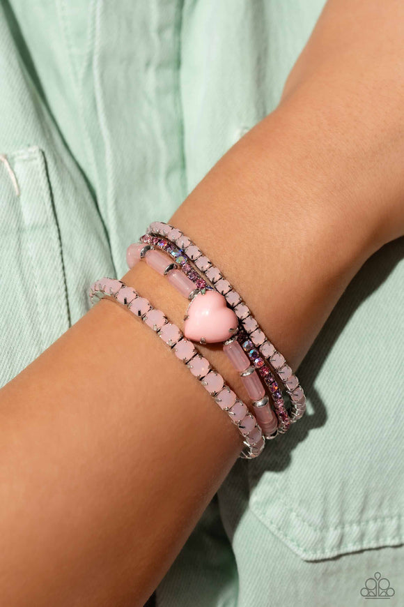 True Loves Theme Pink ✧ Heart Stretch Bracelet